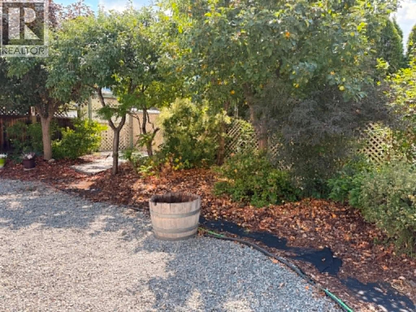 2952 Clapperton Avenue - 62