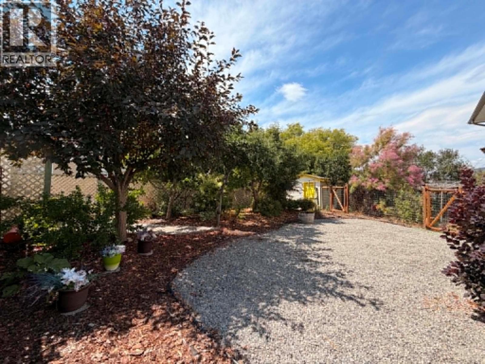 2952 Clapperton Avenue - 61