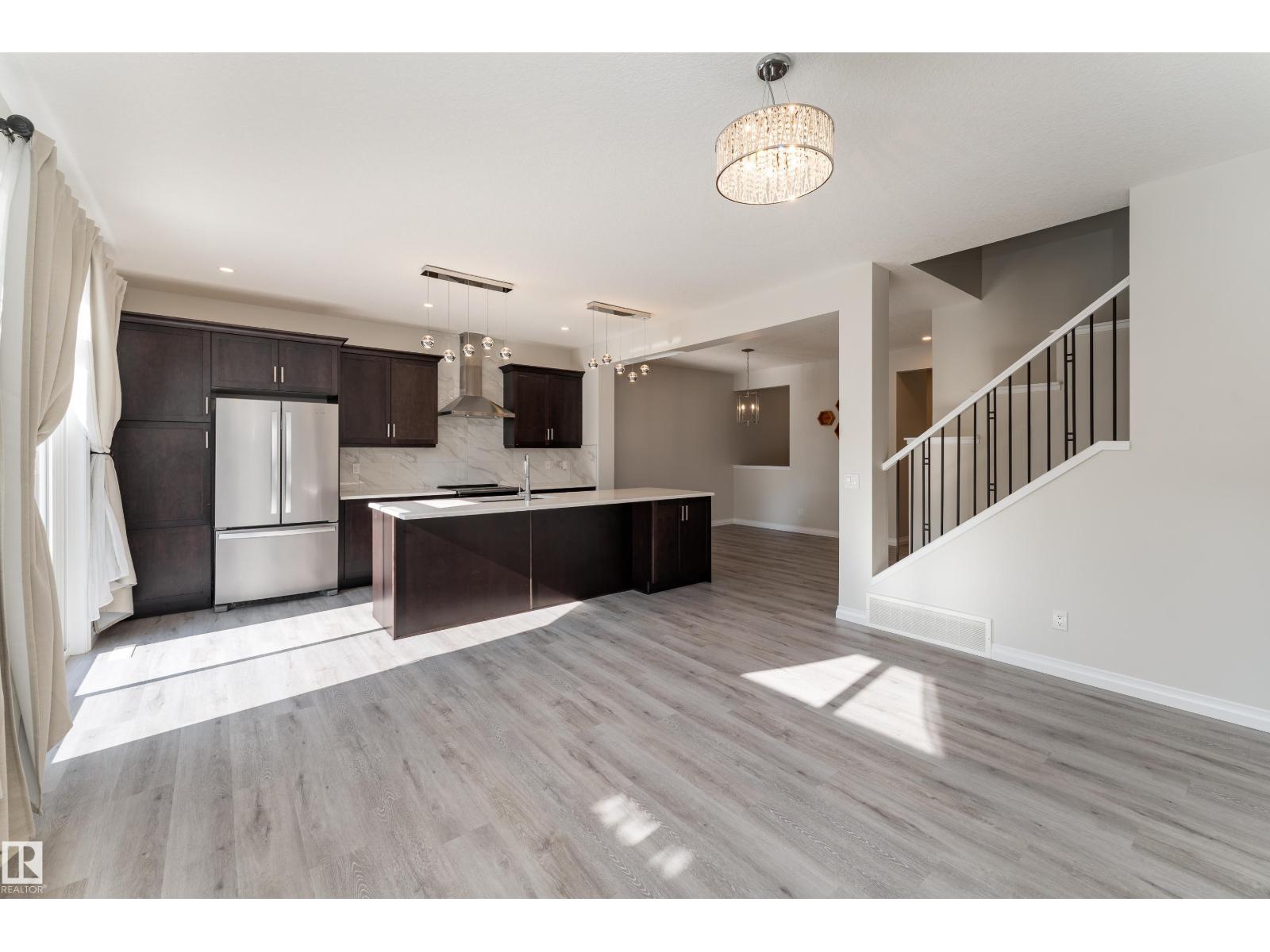 17132 64 ST NW - 11