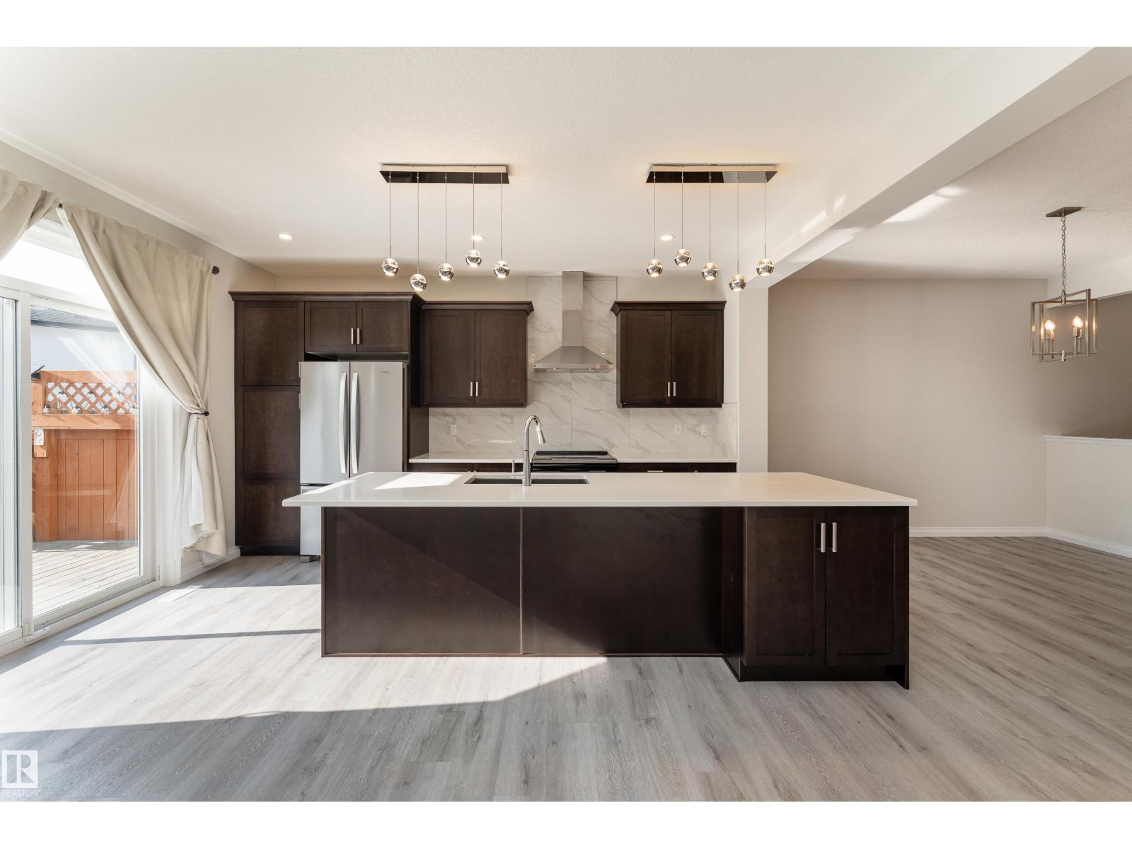 17132 64 ST NW - 5