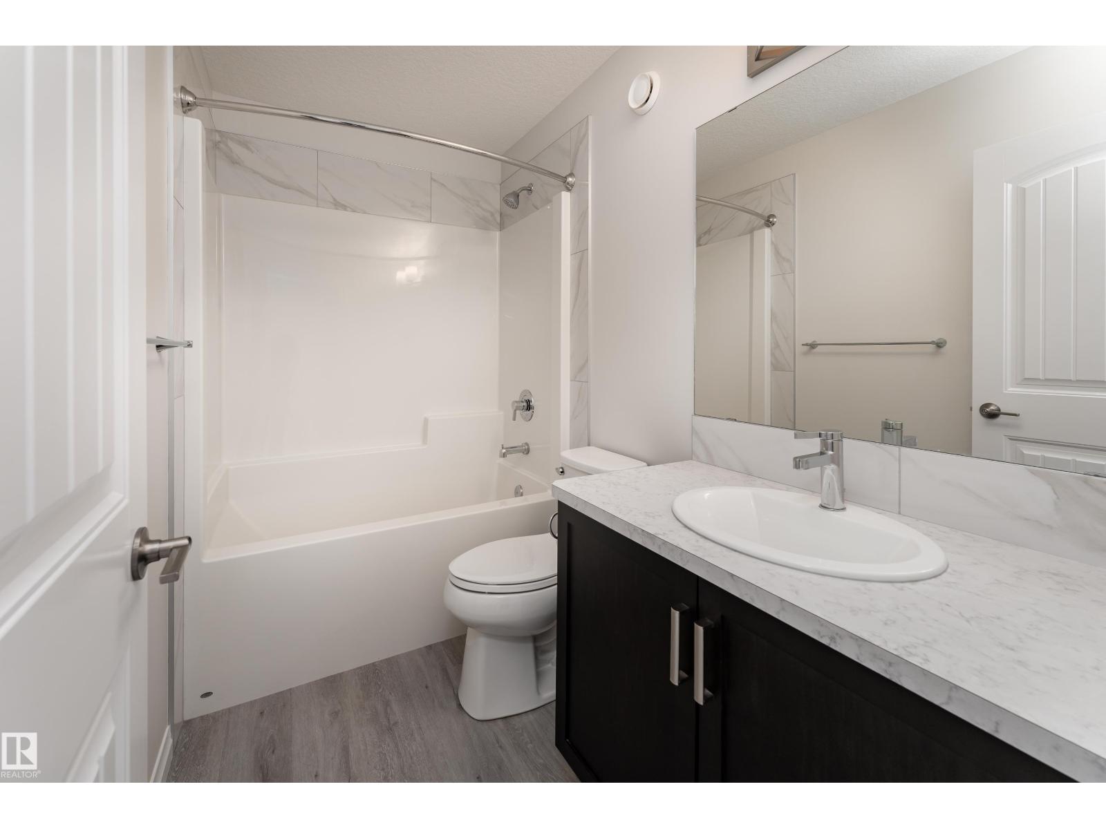 17132 64 ST NW - 42
