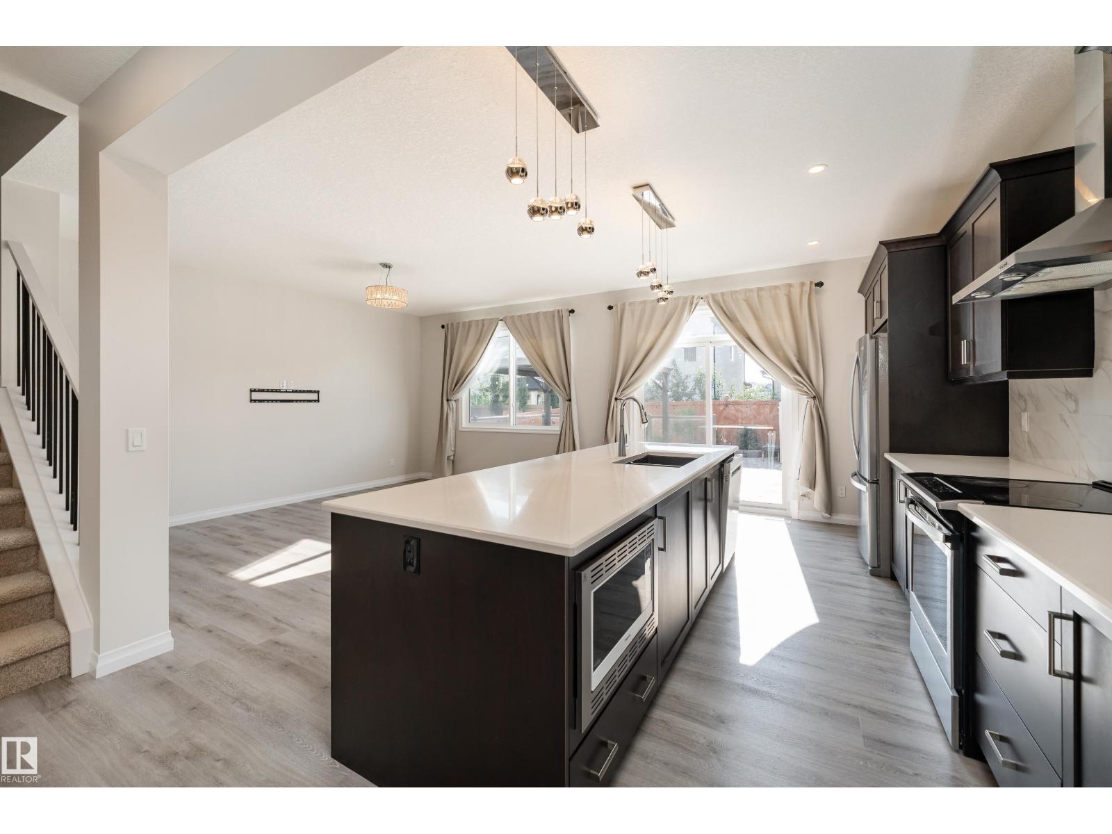 17132 64 ST NW - 9