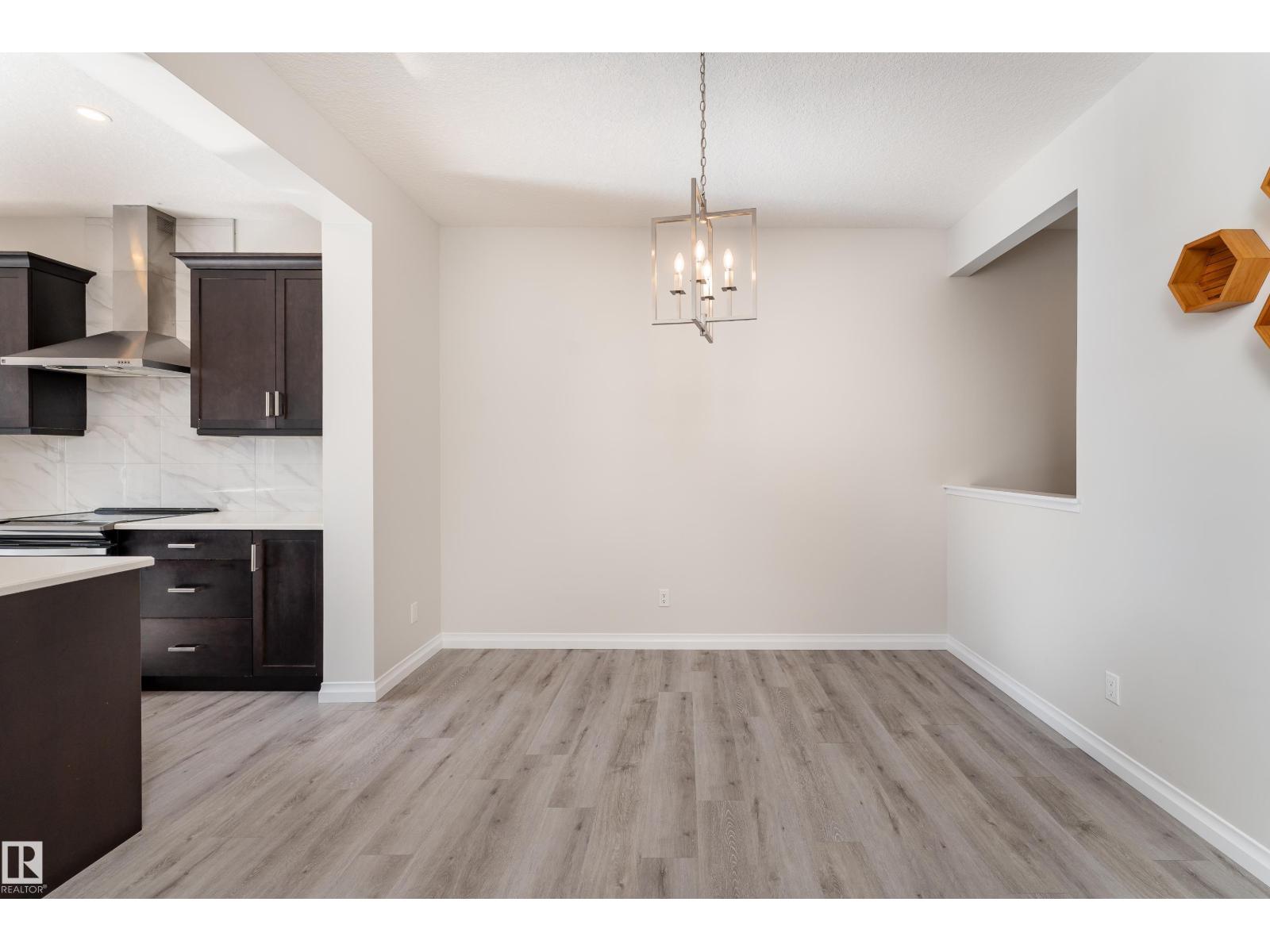 17132 64 ST NW - 12