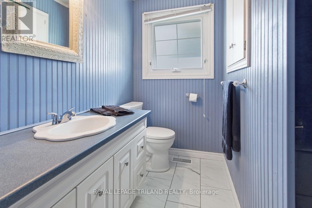 1175 LANCASTER STREET - 15