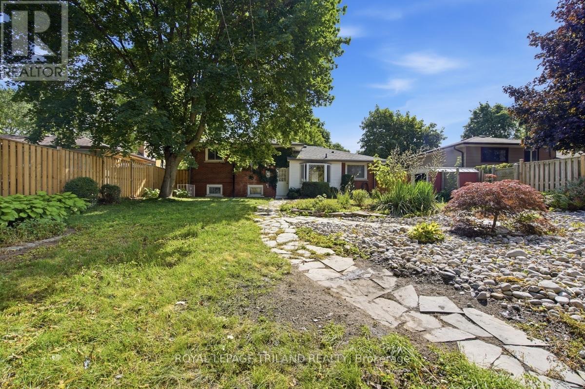 1175 LANCASTER STREET - 29