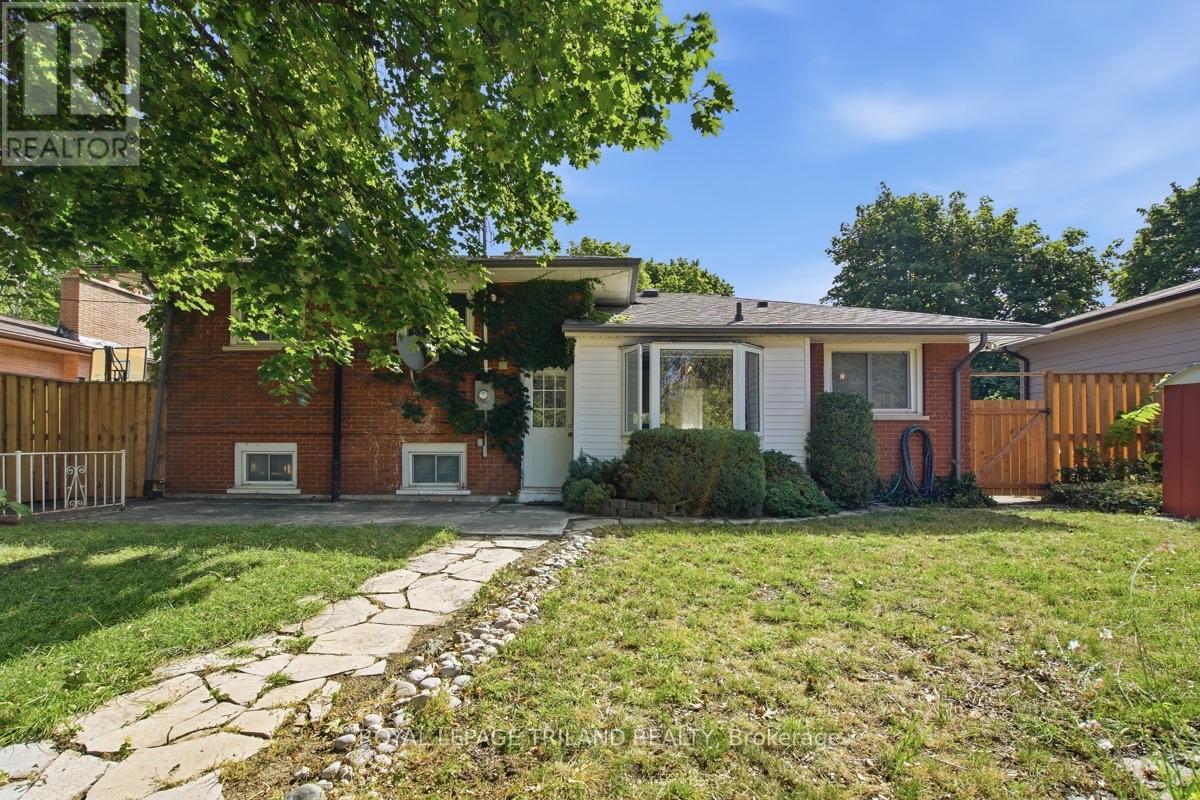 1175 LANCASTER STREET - 31