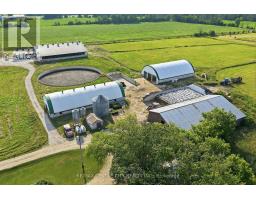 Bathroom - 222563 & 222501 Derby Keppel Line, Georgian Bluffs, ON N4K5N7 Photo 11