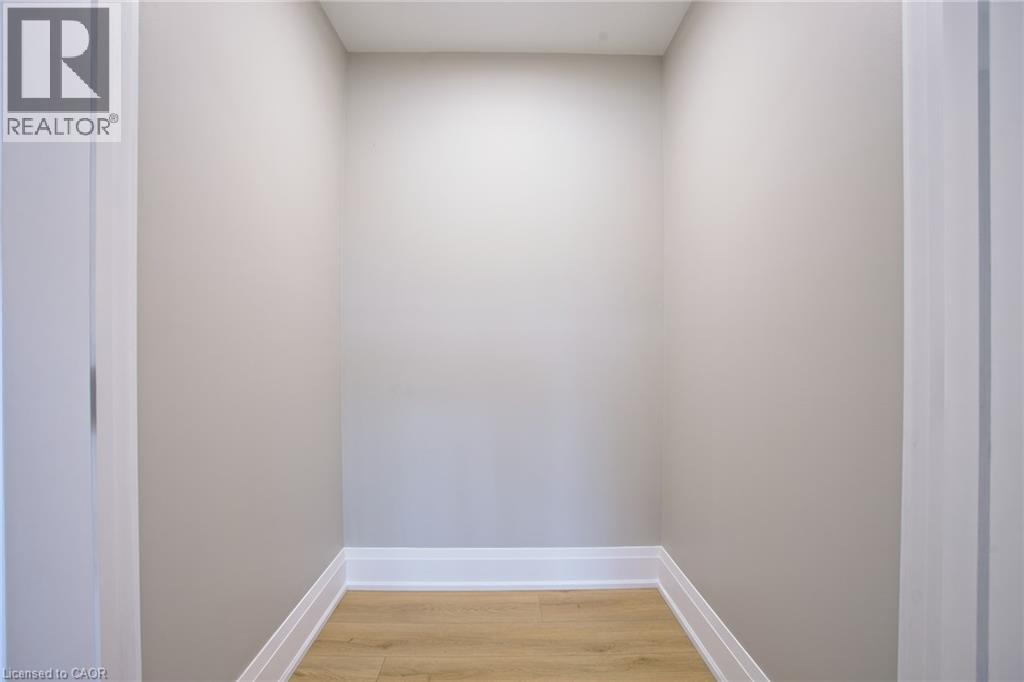 343 CANBOROUGH Street - 26