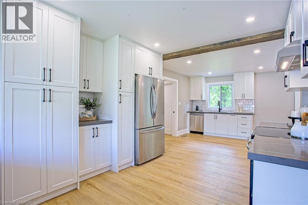343 CANBOROUGH Street - 14