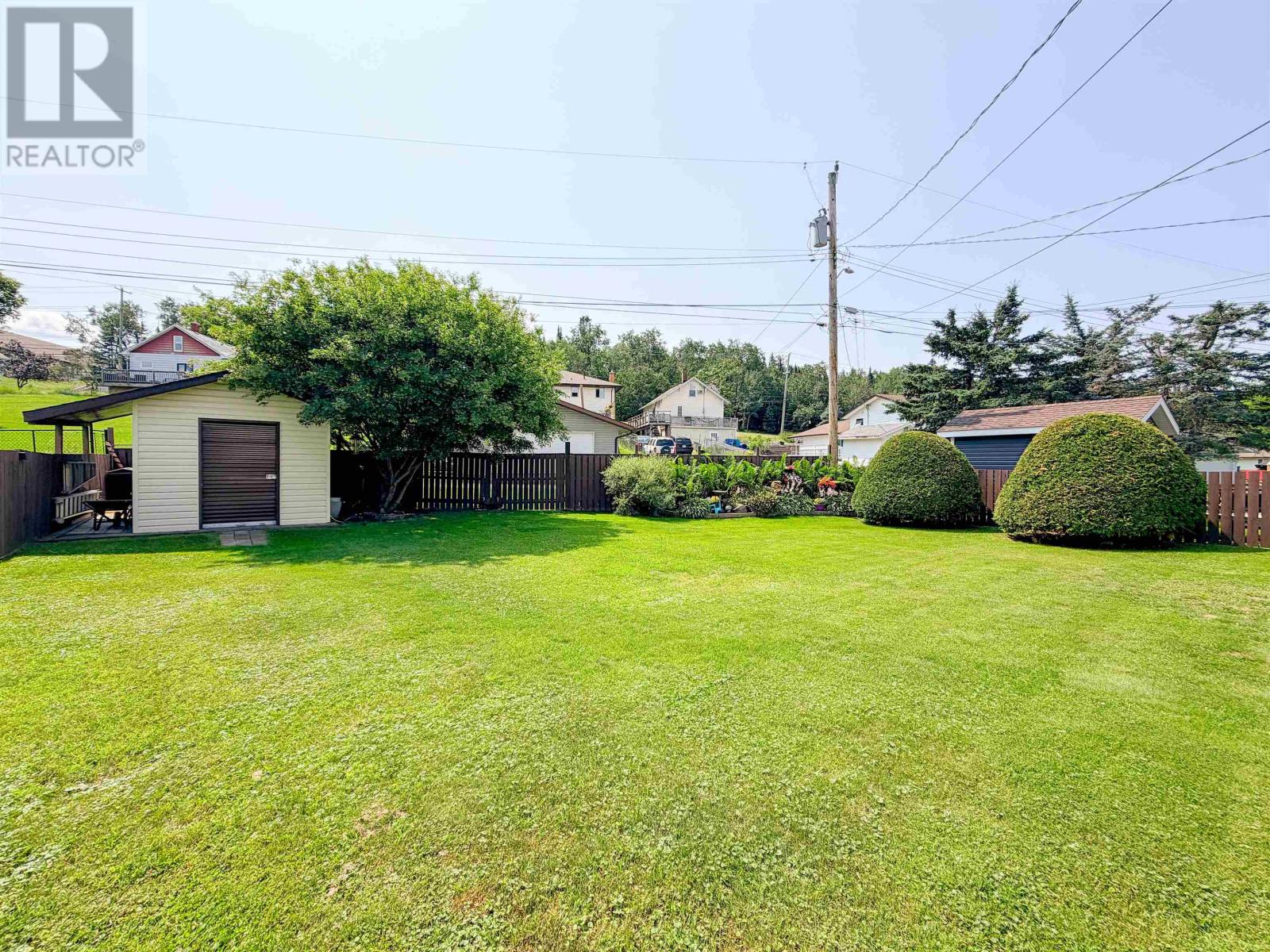 917 Valley Drive - Image 3