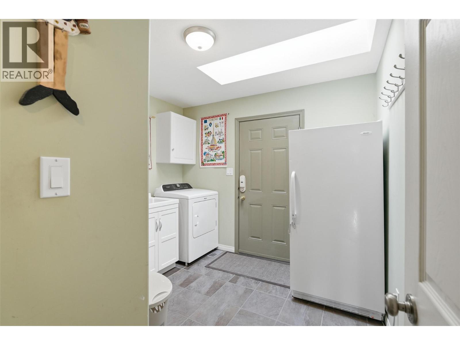 6407 Monck Park Road - 32