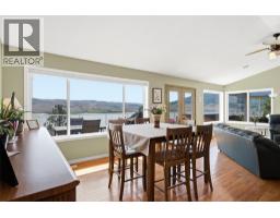 Kitchen - 6407 Monck Park Road, Merritt, BC V1K0A1 Photo 17