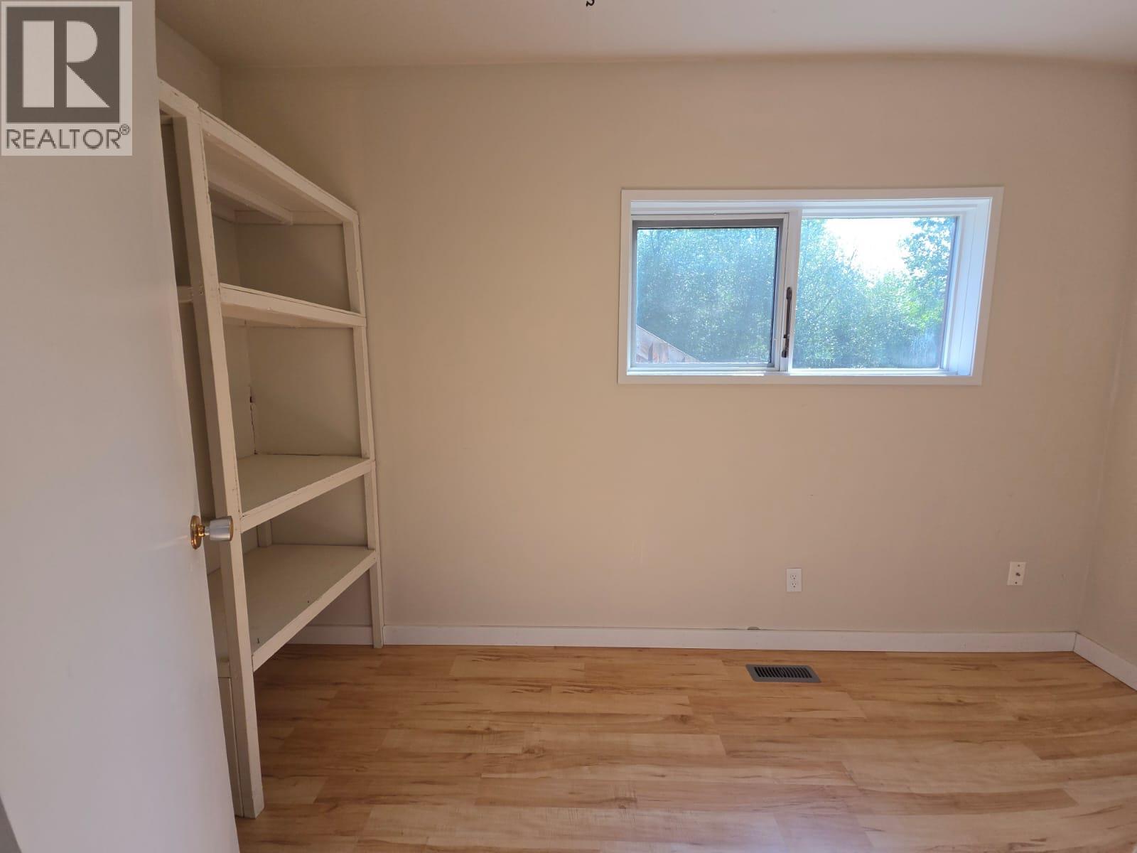 4720 Centurion Crescent NE - 43