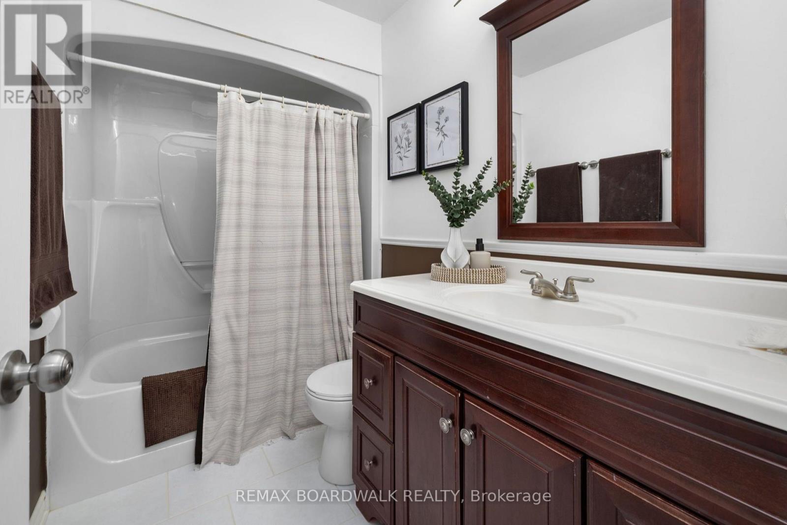 #12 240 MISSISSIPPI COURT - 18
