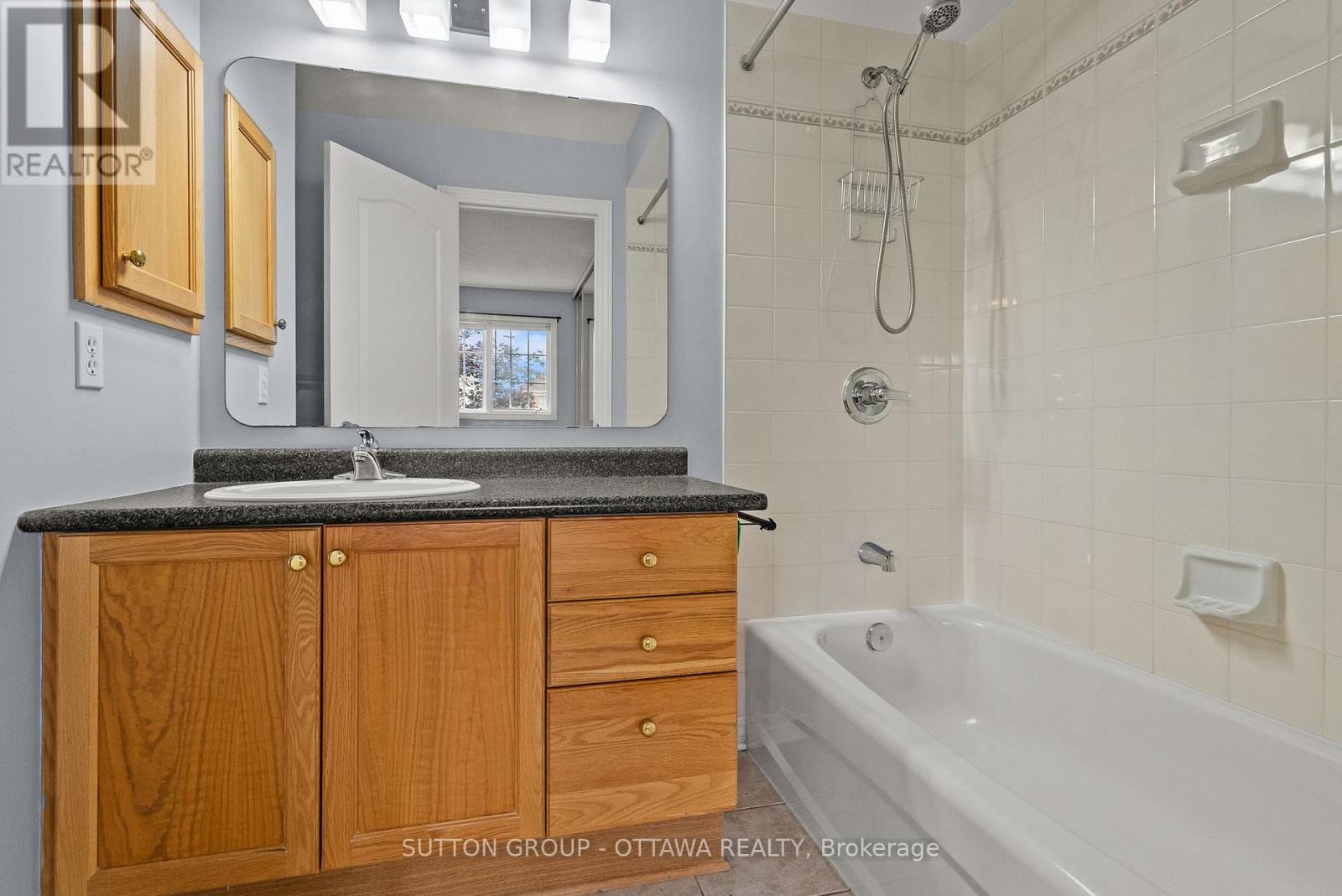 9 ALAMEDA WAY - 20