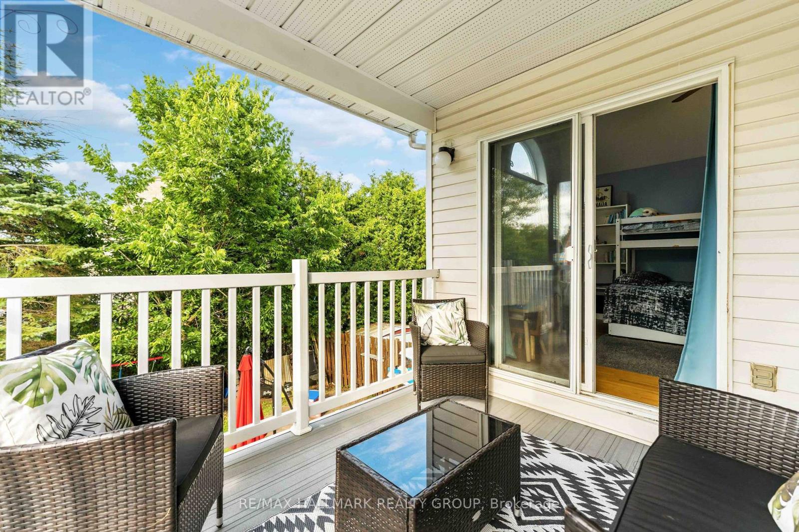 3 Bed, 2 Bath House for Rent in Ottawa – 1588 LISBON STREET, Ottawa – MLS# X13602154 - Image 29