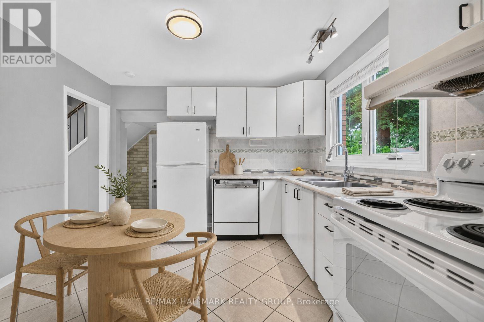 323 POULIN AVENUE - Image 18