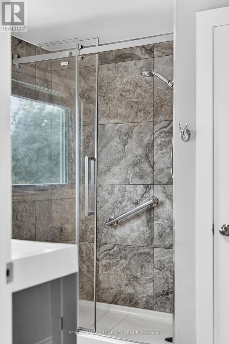 323 POULIN AVENUE - Image 33