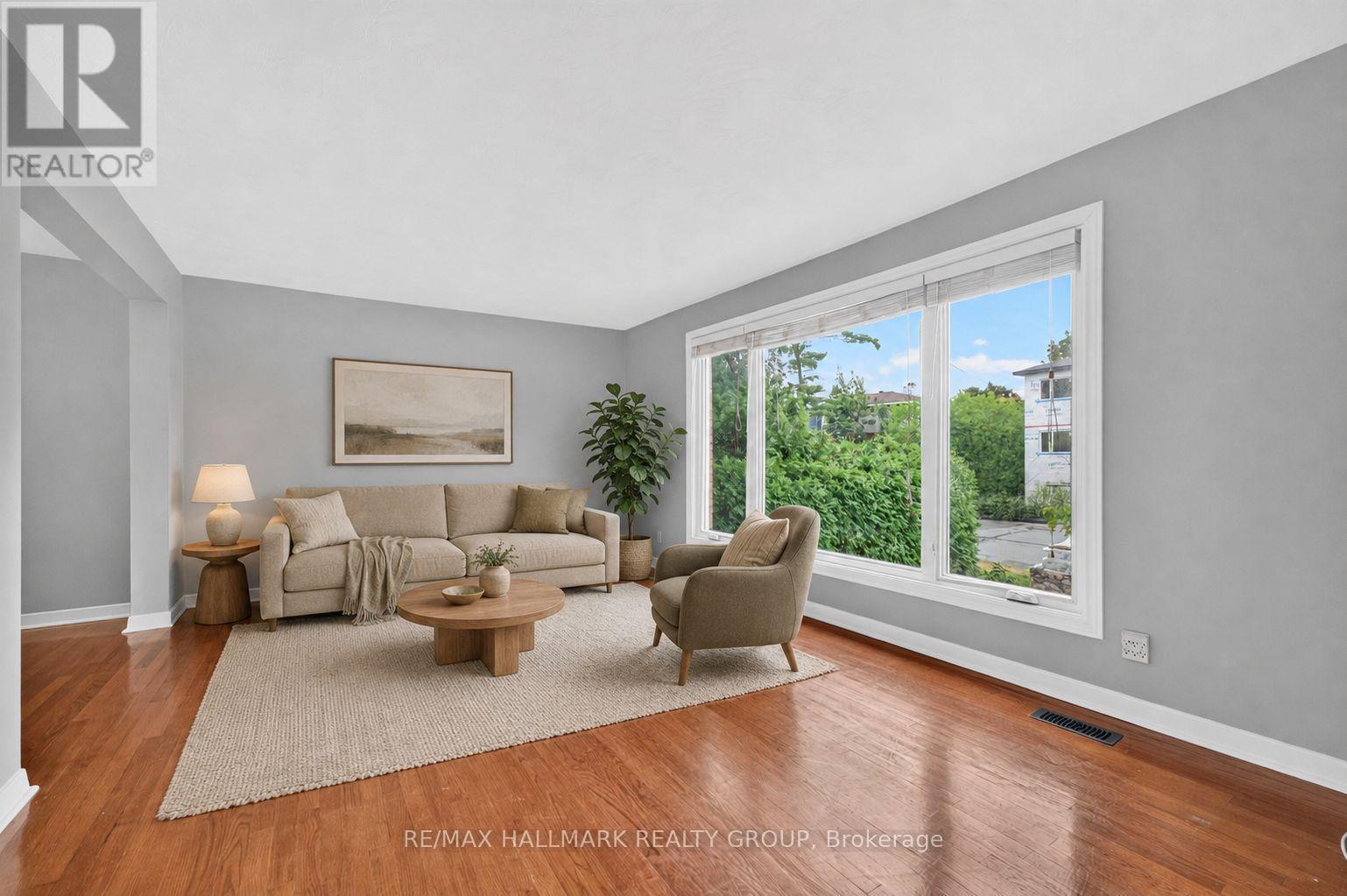 323 POULIN AVENUE - Image 8