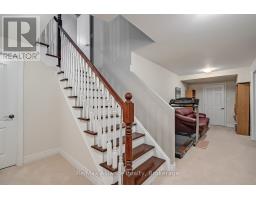 1367 Arrowhead Road, Oakville, ON L6H0C5 Photo 40