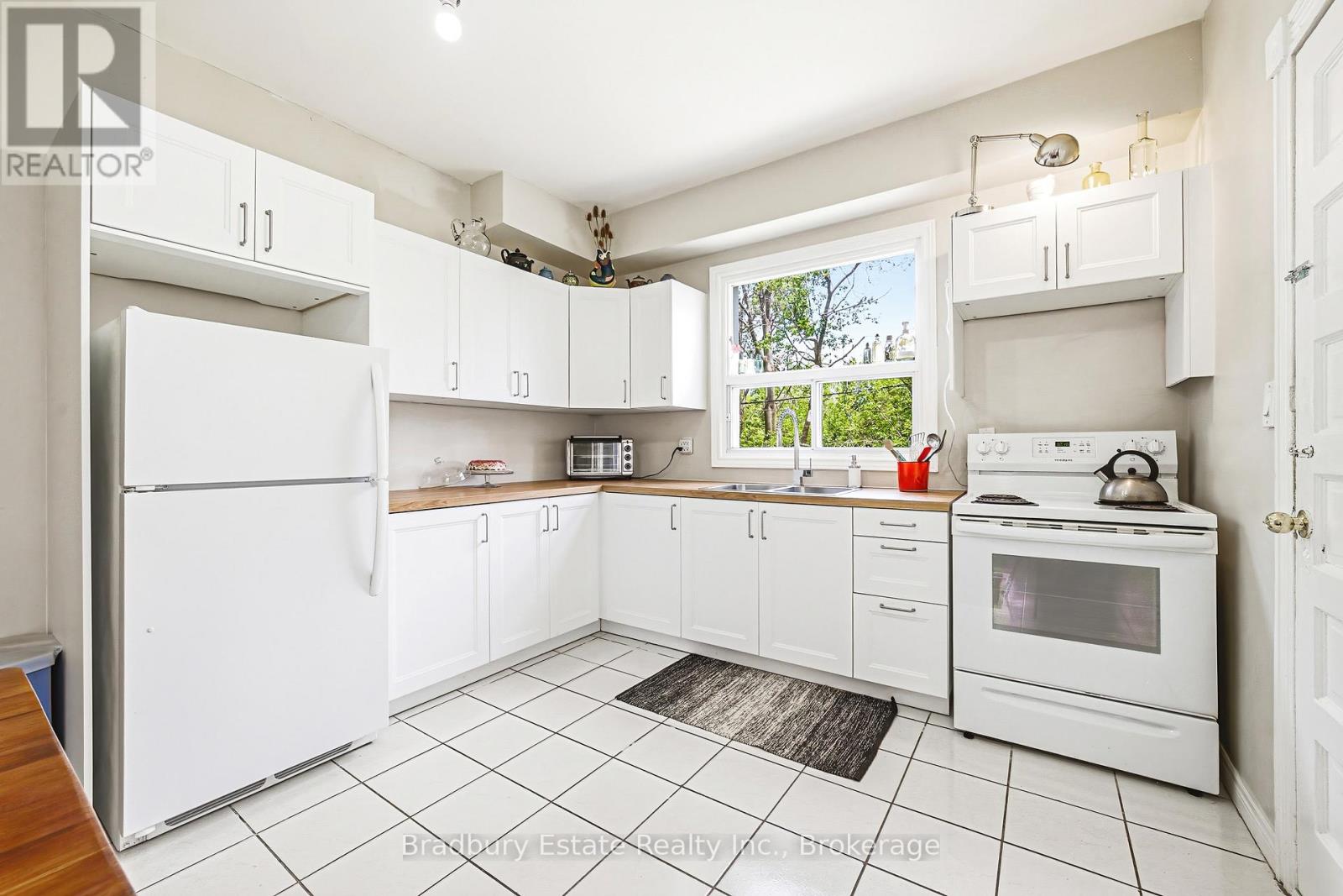 43 HARVEY STREET - 14