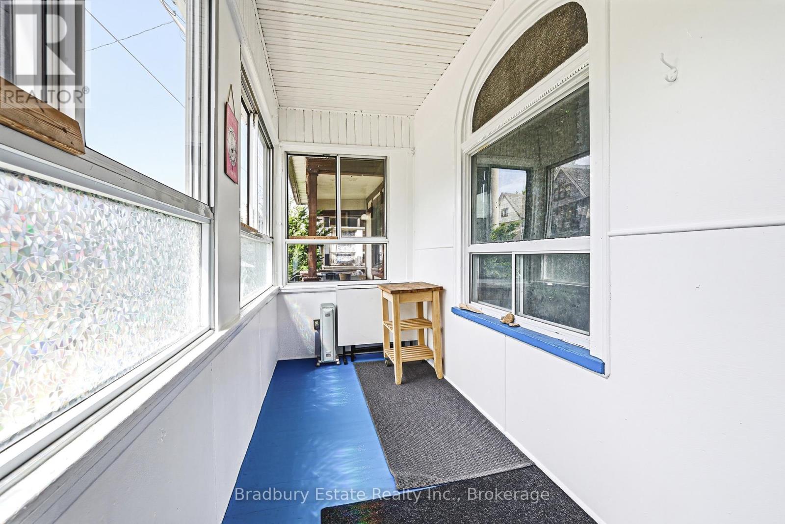 43 HARVEY STREET - 3