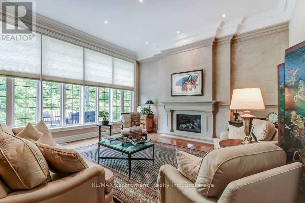 172 DIIORIO CIRCLE - 19
