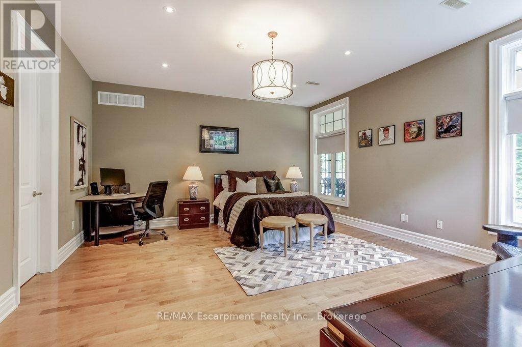 172 DIIORIO CIRCLE - 37