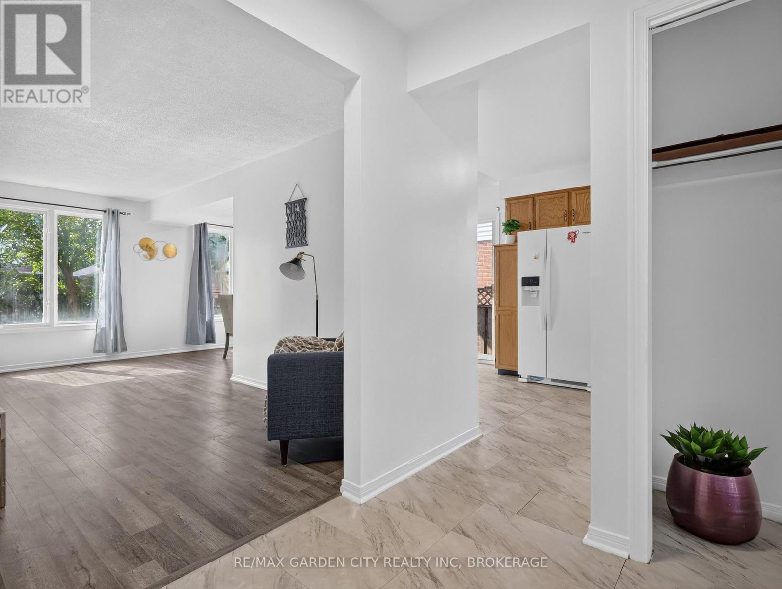39 BUCHANAN CRESCENT - 7