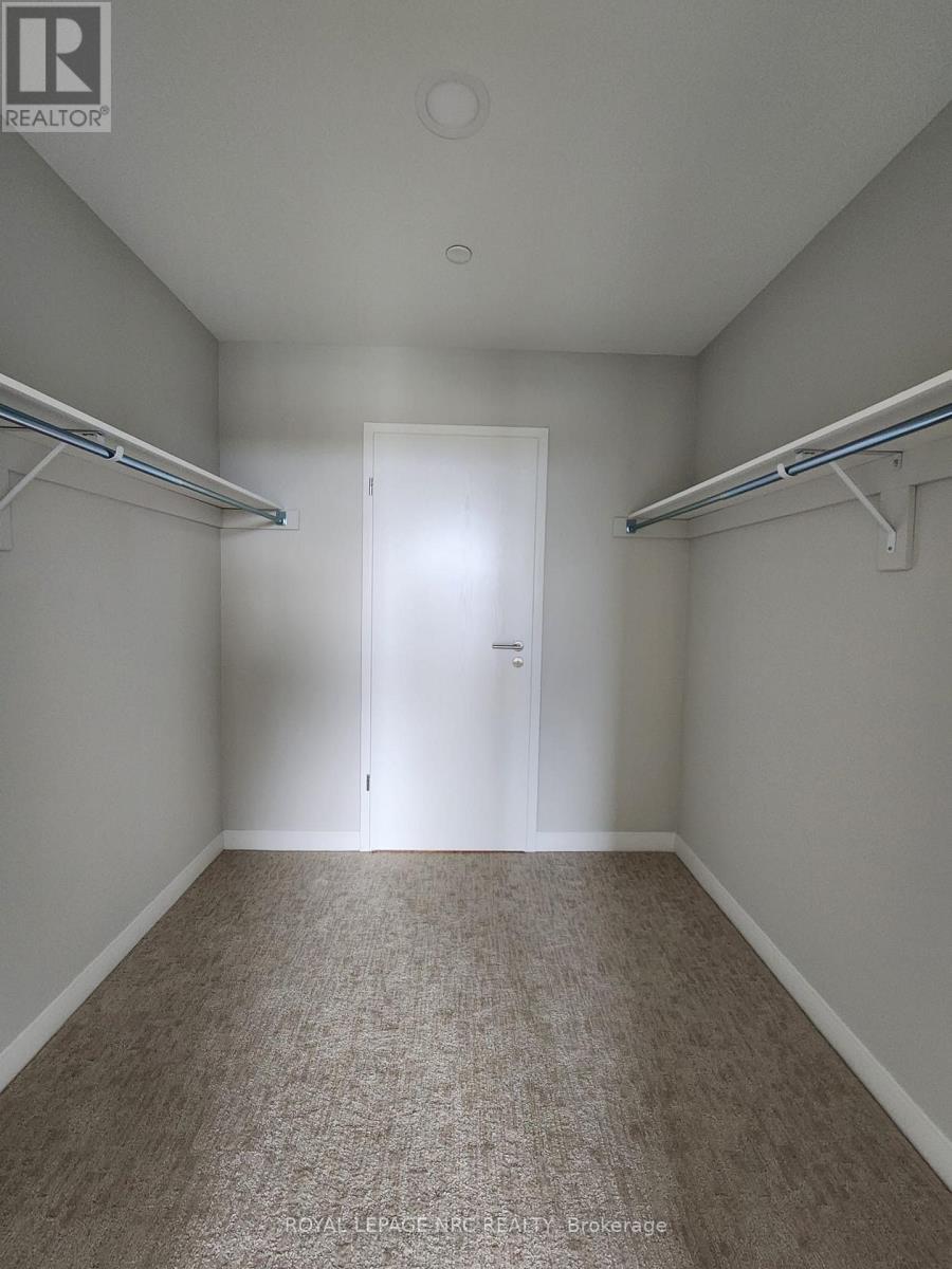 #707 118 WEST STREET - Image 18