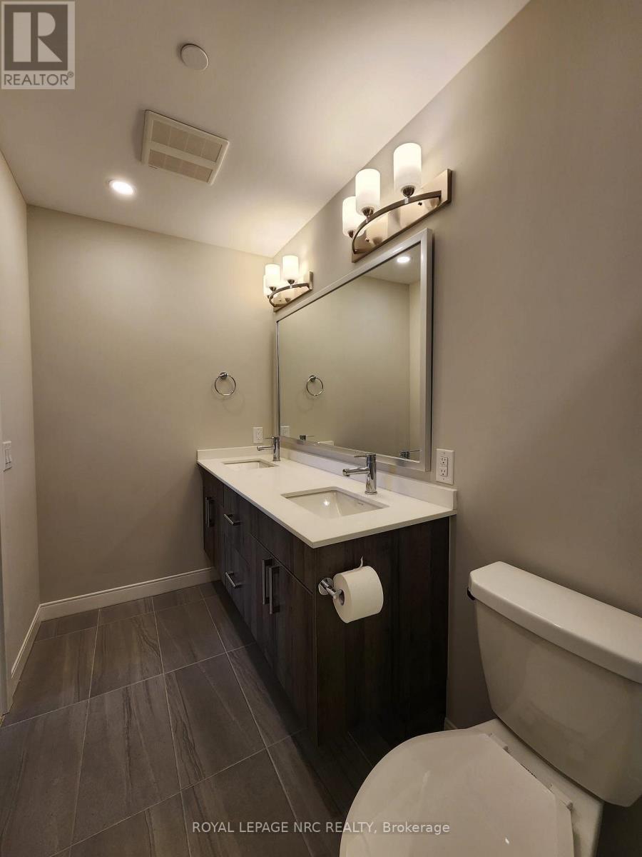 #707 118 WEST STREET - Image 19