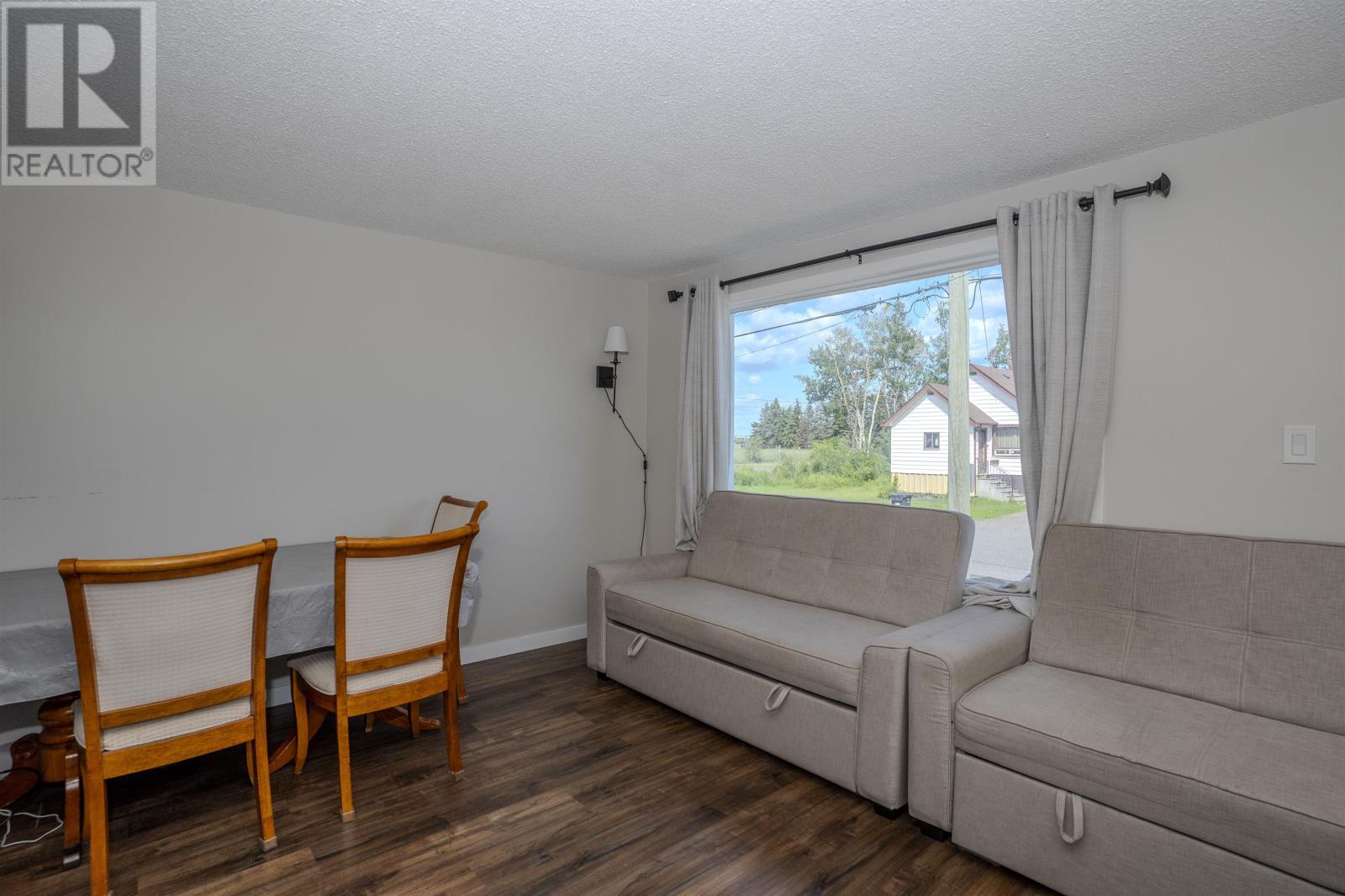 620 HIGH ST S - 14