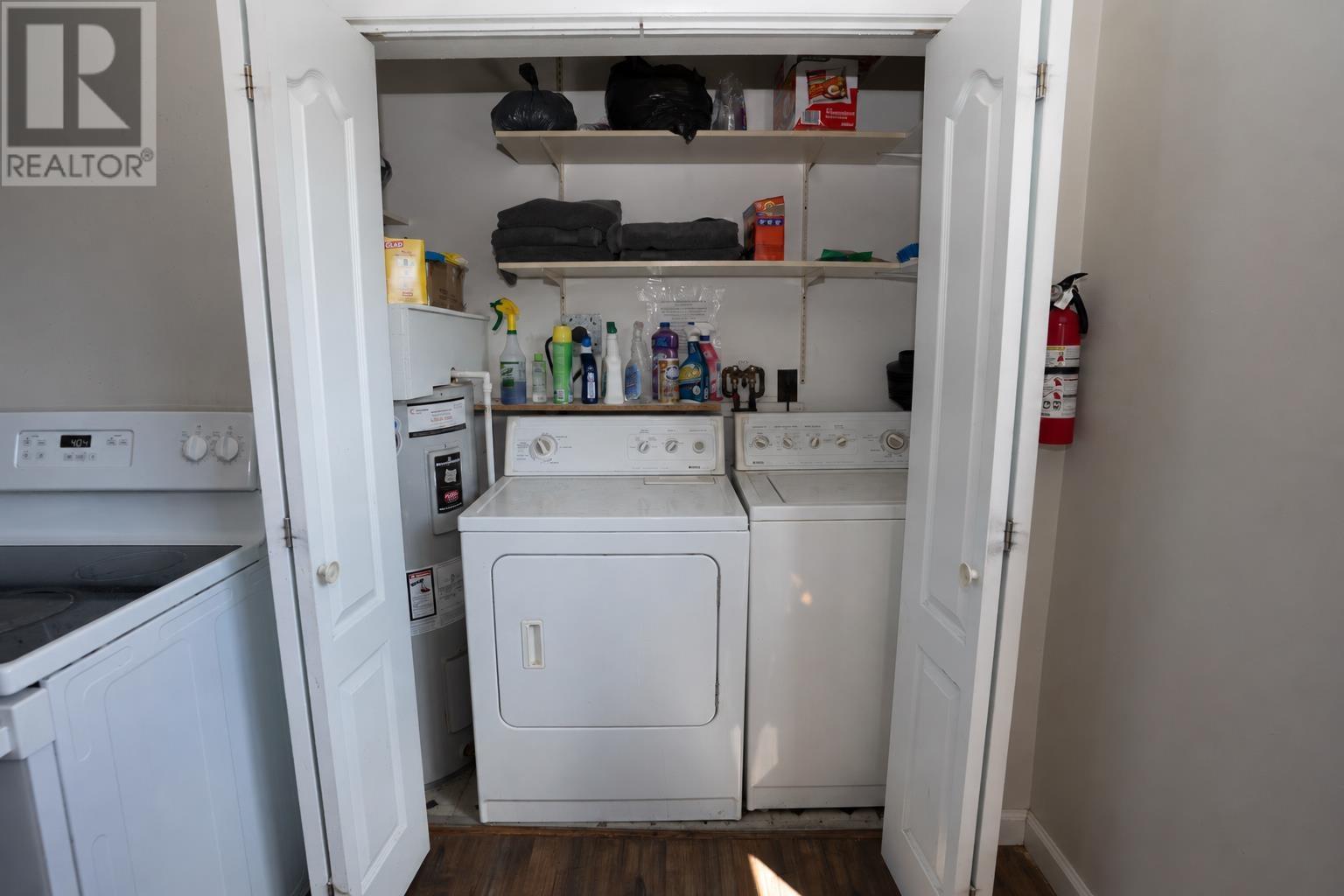 620 HIGH ST S - 6