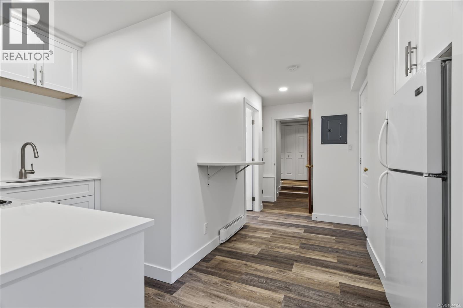 2188 Calvin Ave - 17