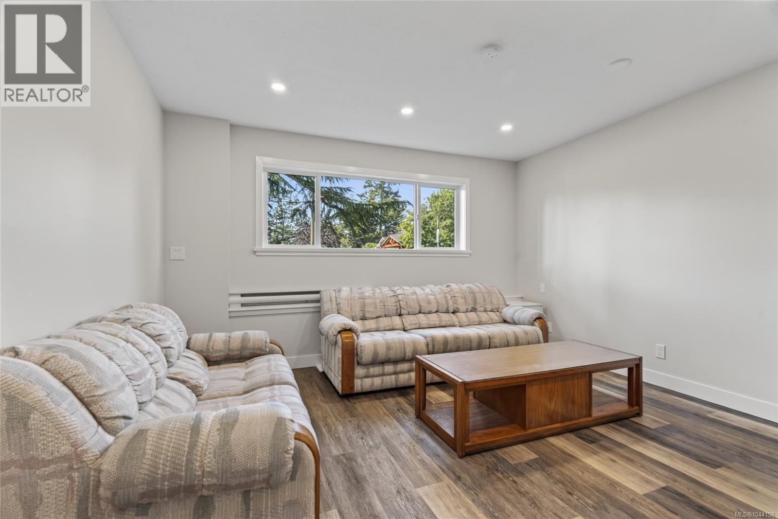2188 Calvin Ave - 19