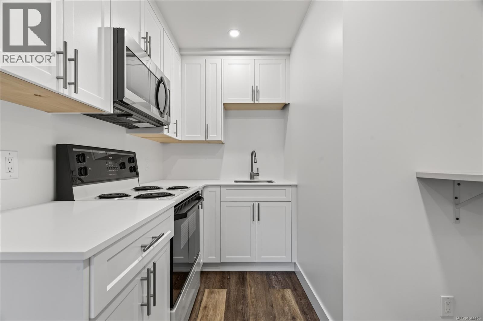 2188 Calvin Ave - 22