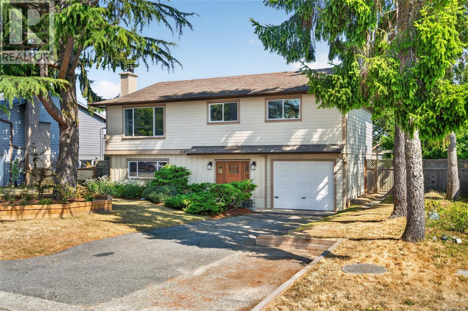 2188 Calvin Ave - 23
