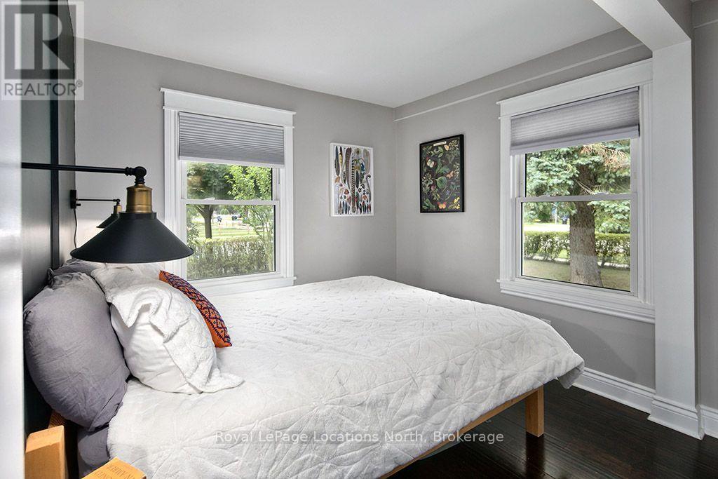 457 MAPLE STREET - 12