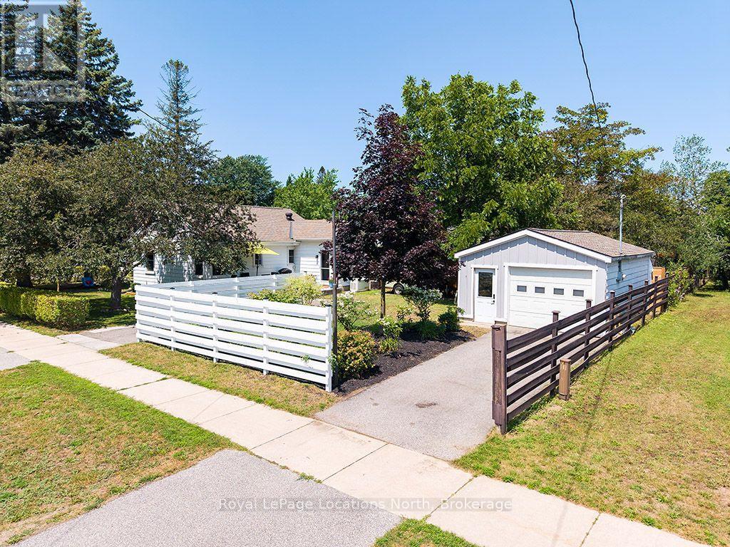 457 MAPLE STREET - 21