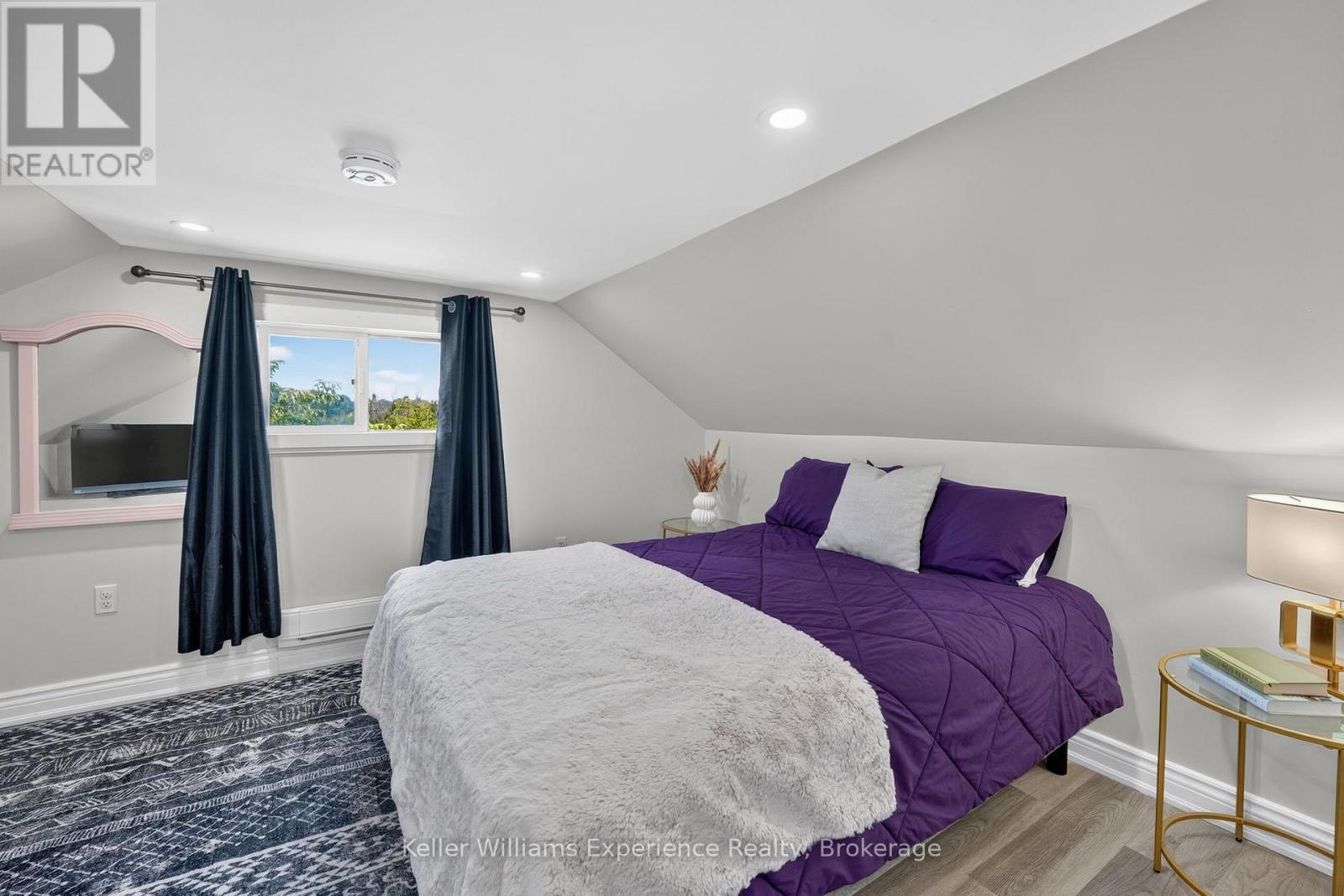 680 ONTARIO STREET - 21