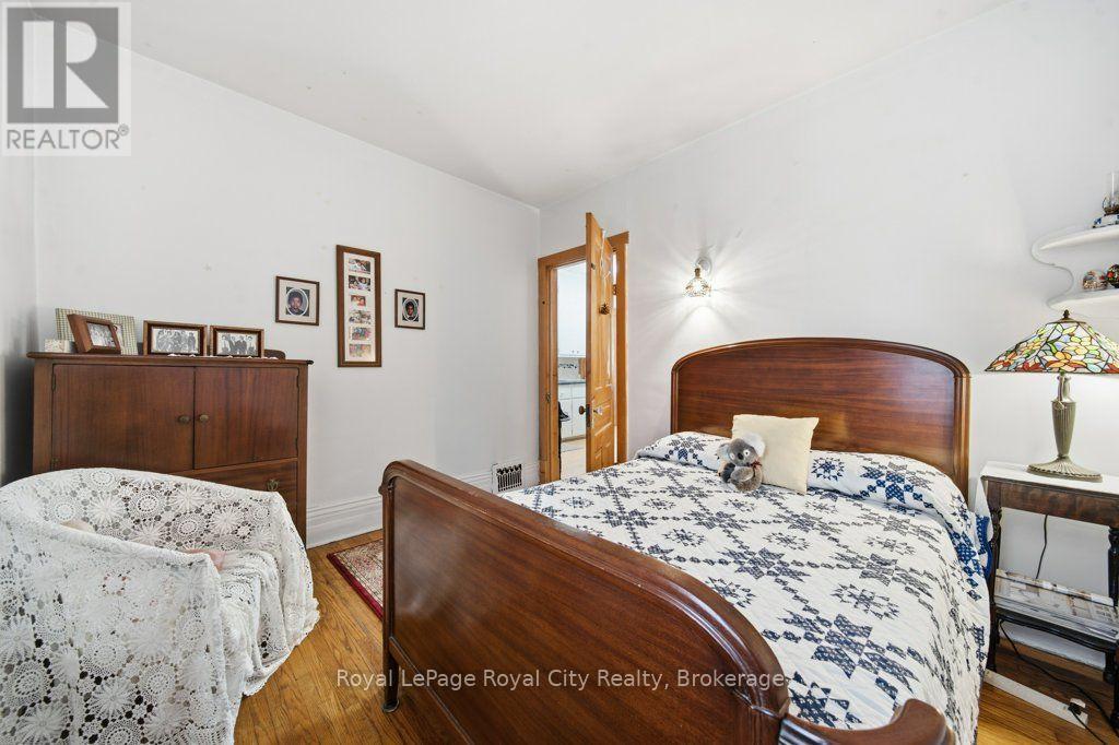 66 RAGLAN STREET - 20