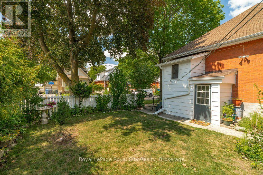 66 RAGLAN STREET - 39