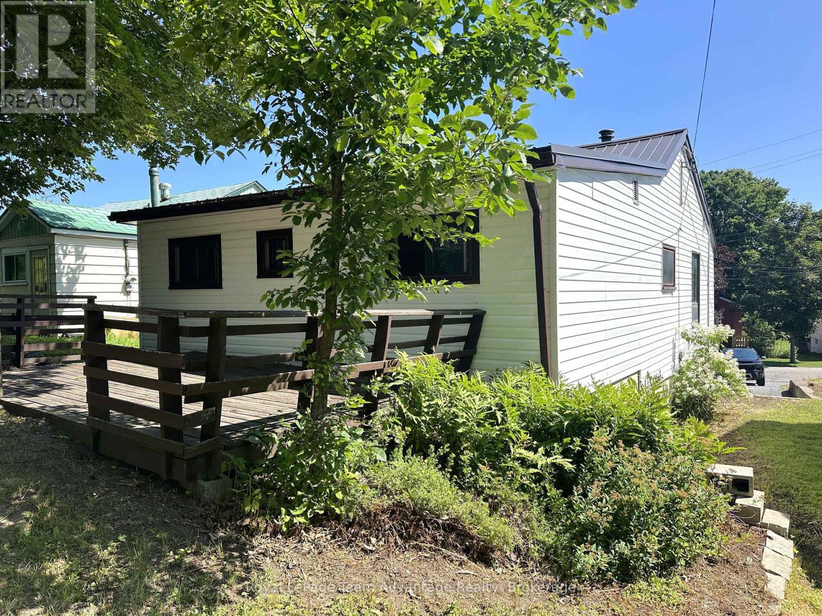 14 RIVERDALE ROAD - 2