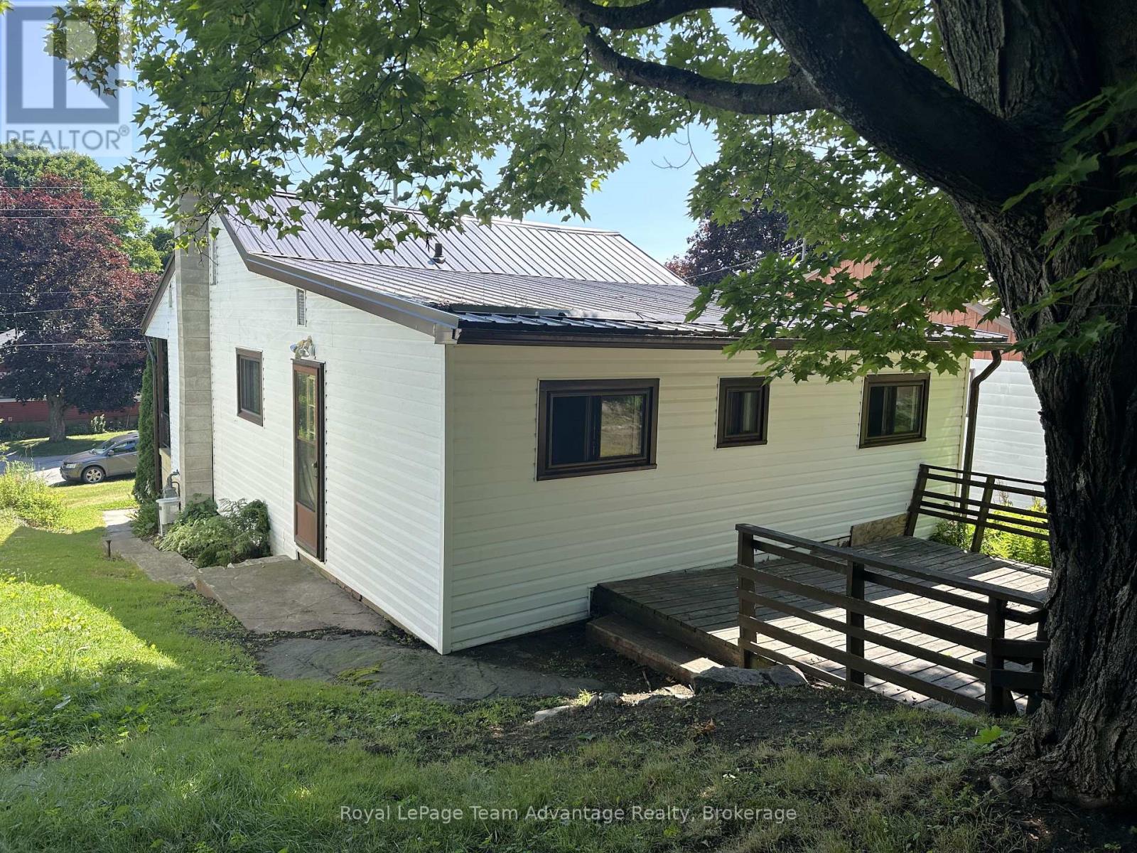 14 RIVERDALE ROAD - 3