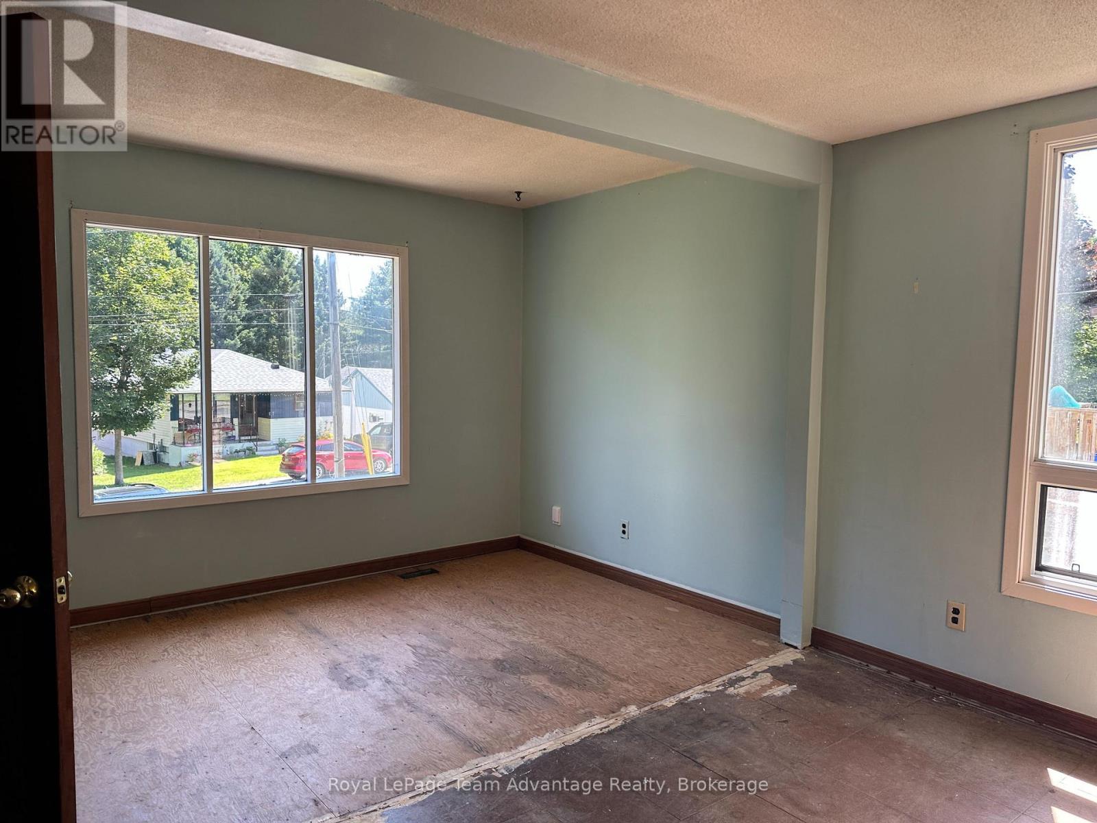 14 RIVERDALE ROAD - 7