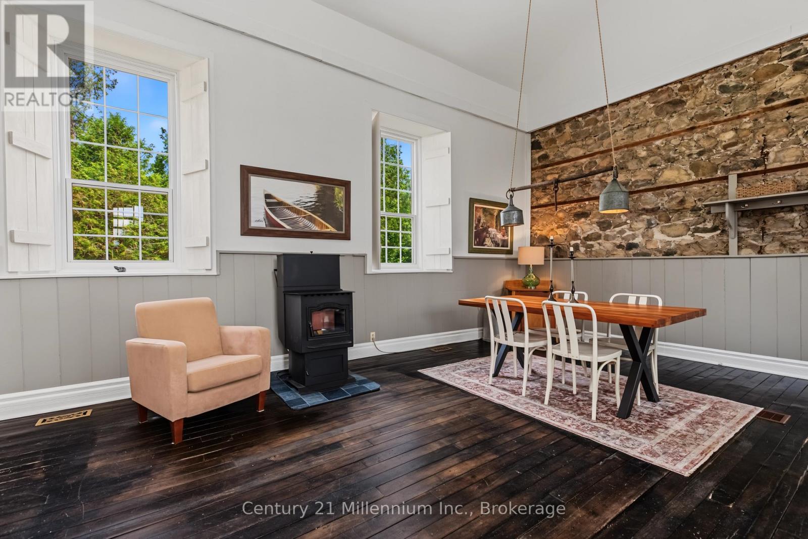 424043 CONCESSION 6 - 16