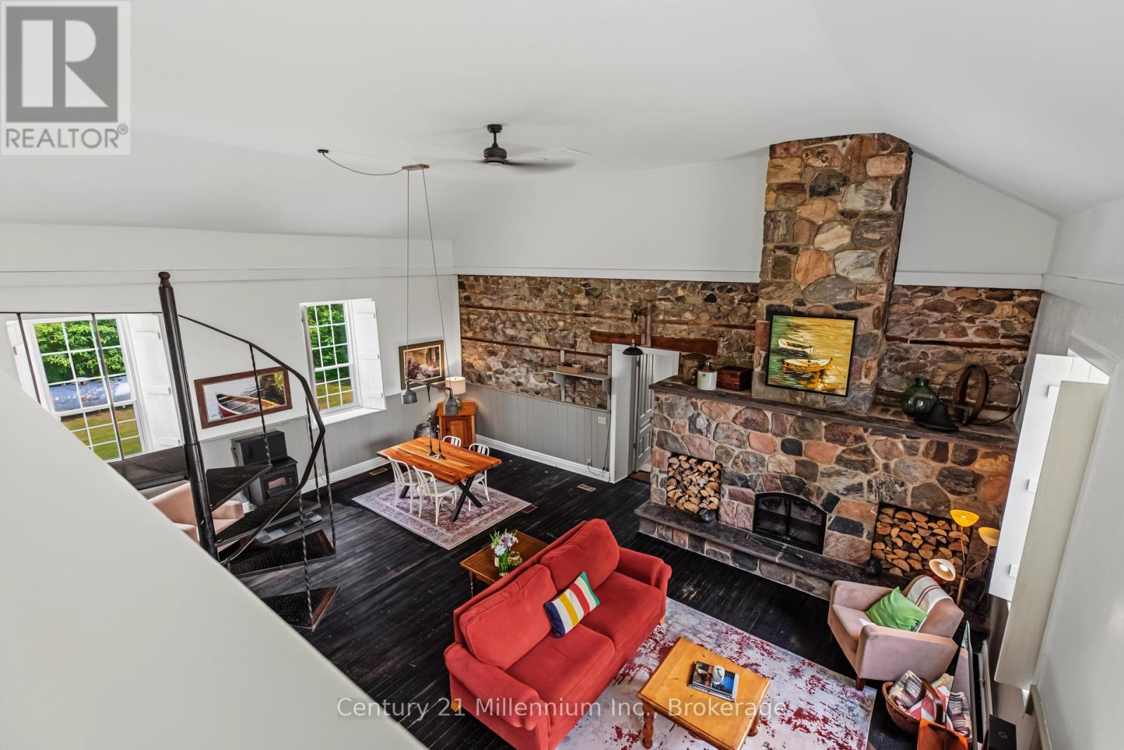 424043 CONCESSION 6 - 29