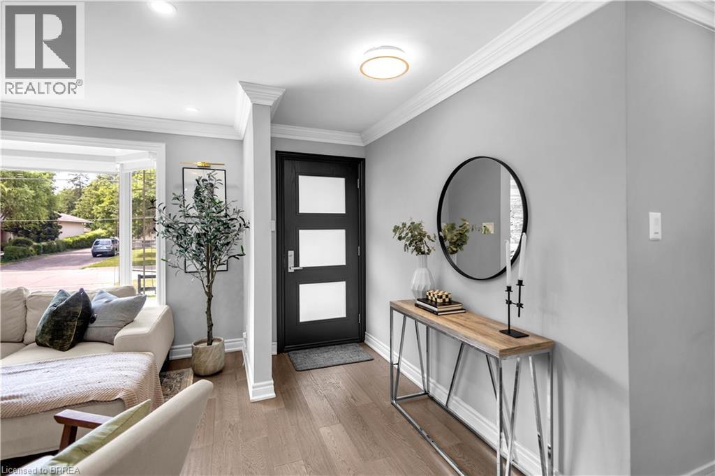 98 MILLER Road - 4