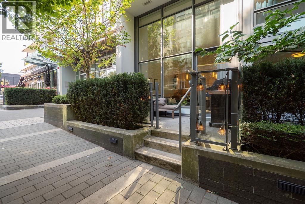 155 W 2ND AVENUE