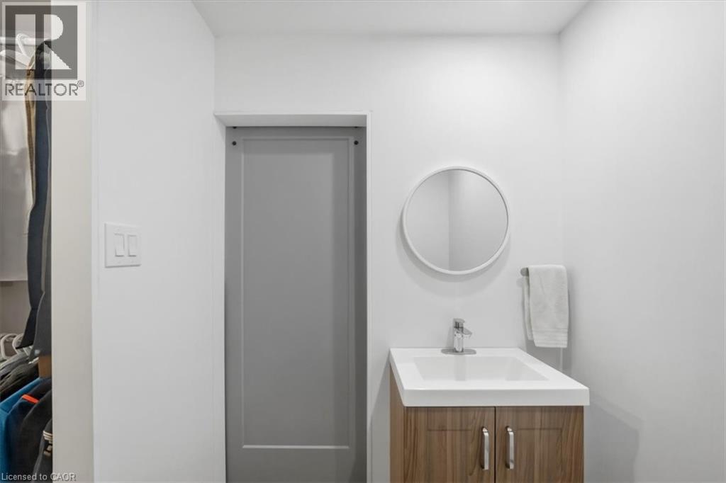 303 BRUCE RD 9 - Image 20